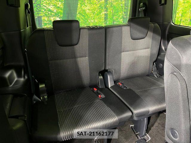 Toyota VOXY 2019-07 4991805-10