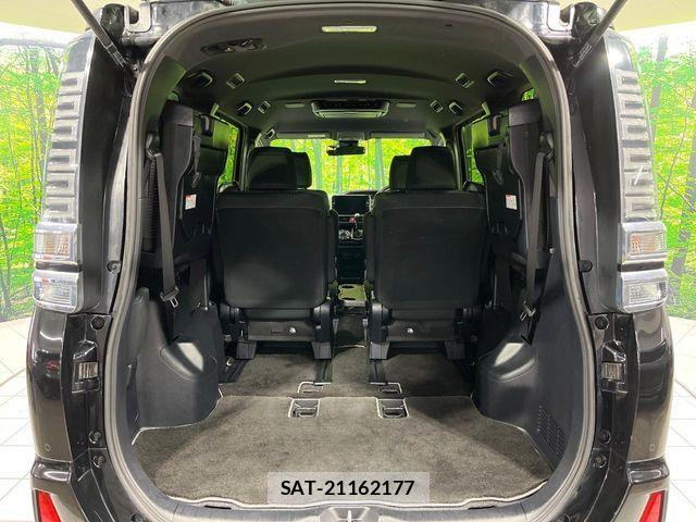 Toyota VOXY 2019-07 4991805-11