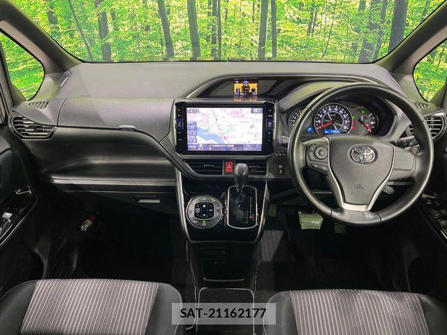 Toyota VOXY 2019-07 4991805-1