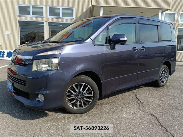 Toyota VOXY 2010-03 5881414-0