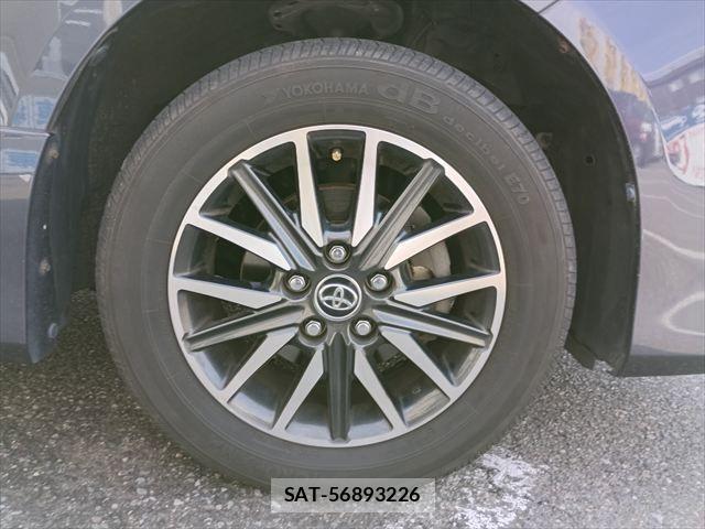 Toyota VOXY 2010-03 5881414-7