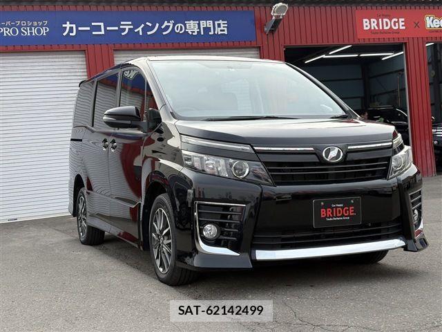 Toyota VOXY 2014-07 6277553-12