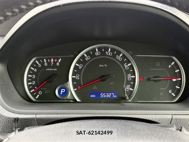 Toyota VOXY 2014-07 6277553-21