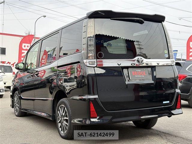Toyota VOXY 2014-07 6277553-6
