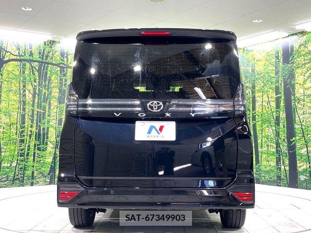 Toyota VOXY 2024-06 6615345-16