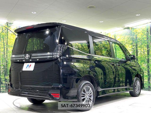 Toyota VOXY 2024-06 6615345-18