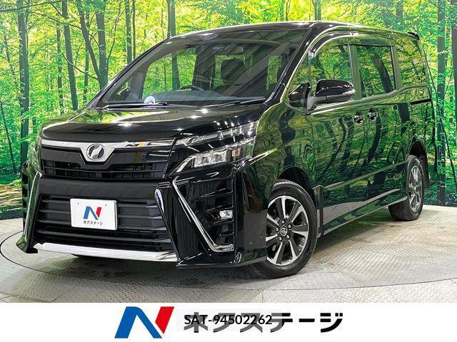 Toyota VOXY 2017-11 6615348-0
