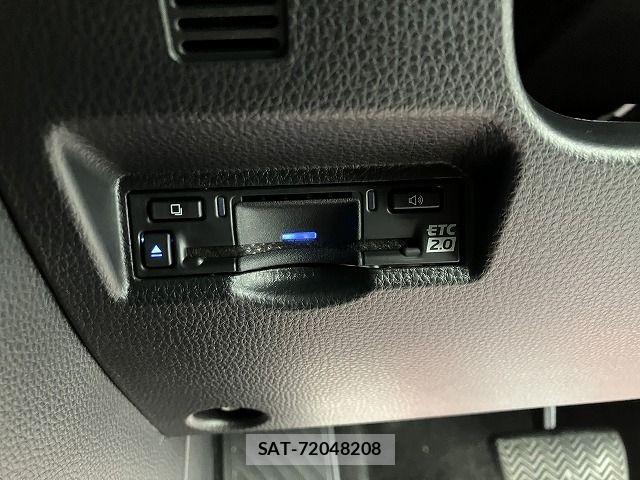 Toyota VOXY 2024-10 6615344-3