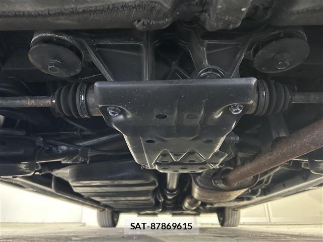 Toyota VOXY 2019-01 6691324-29