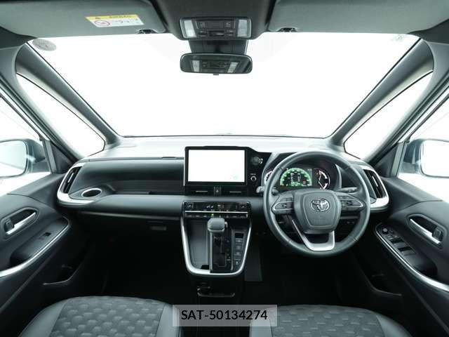 Toyota VOXY 2024-04 6753657-4
