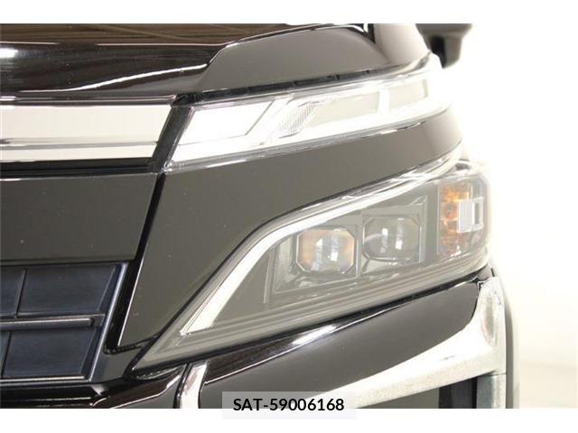 Toyota VOXY 2021-03 6914670-14