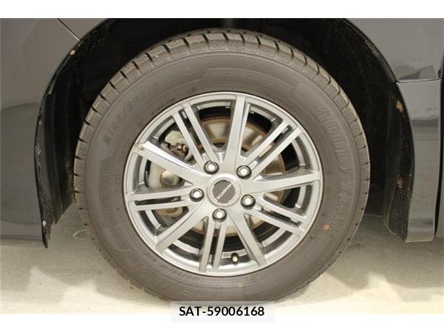 Toyota VOXY 2021-03 6914670-24