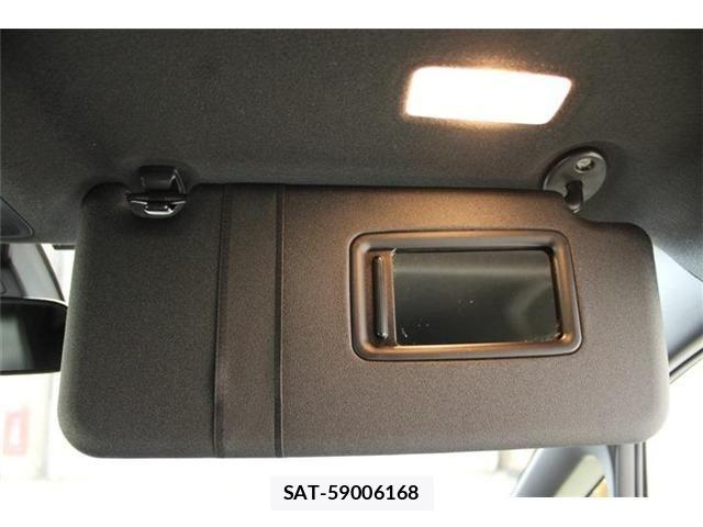 Toyota VOXY 2021-03 6914670-4