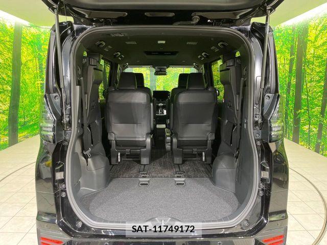 Toyota VOXY 2024-11 6914665-10
