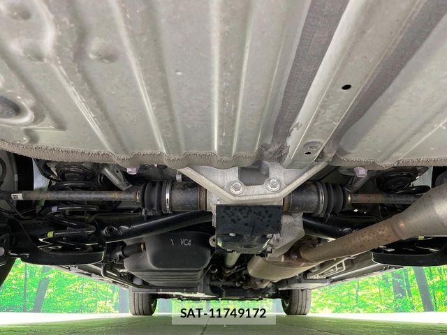 Toyota VOXY 2024-11 6914665-18