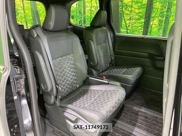 Toyota VOXY 2024-11 6914665-8