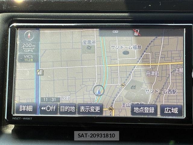 Toyota VOXY 2017-01 6998908-2