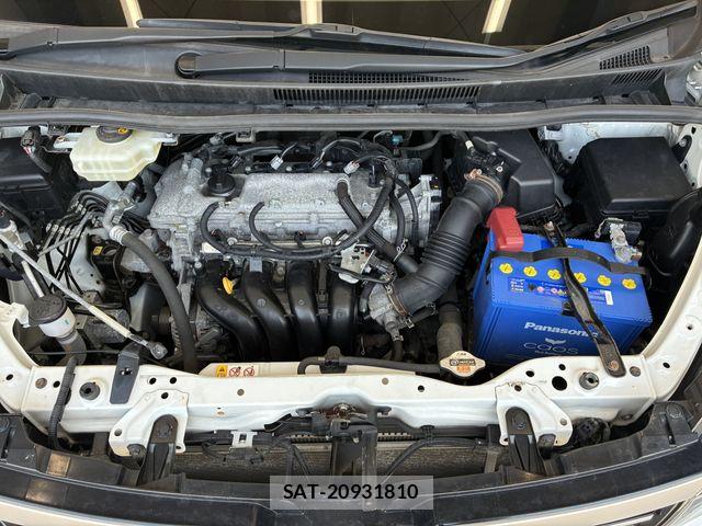 Toyota VOXY 2017-01 6998908-29