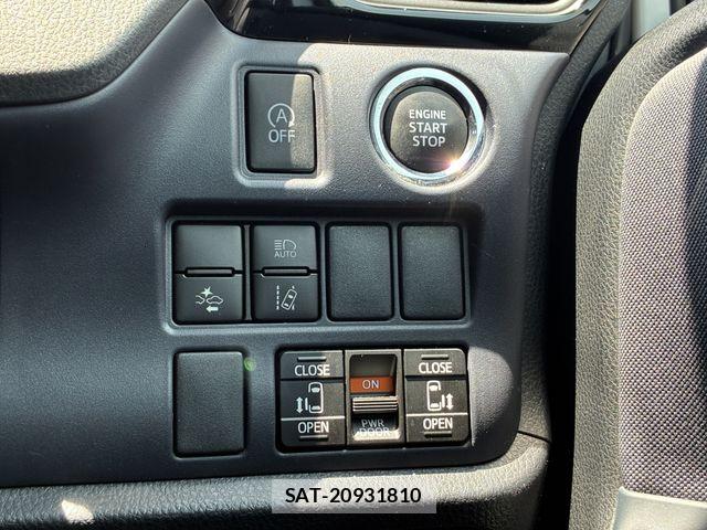 Toyota VOXY 2017-01 6998908-4