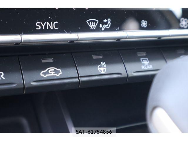 Toyota VOXY 2026-05 6998900-10