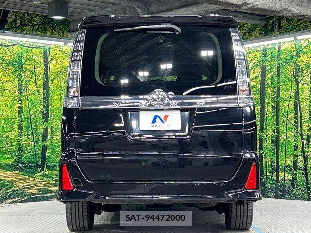 Toyota VOXY 2015-01 6998932-14