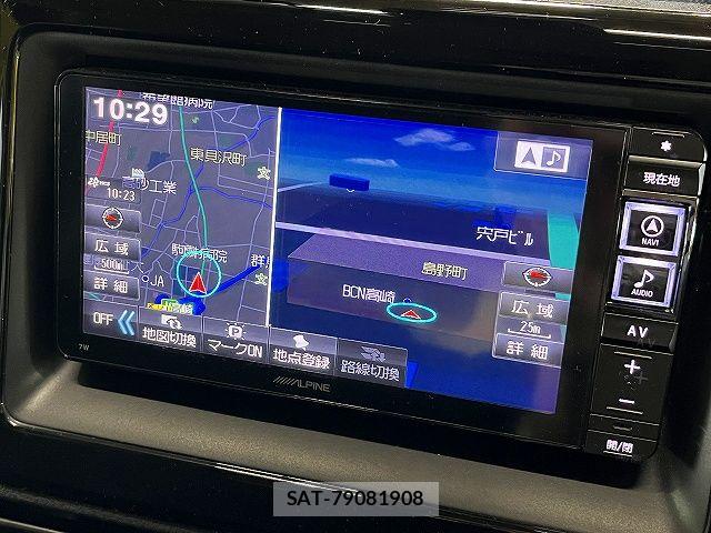 Toyota VOXY 2016-04 7021803-4