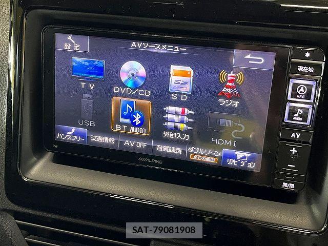 Toyota VOXY 2016-04 7021803-5