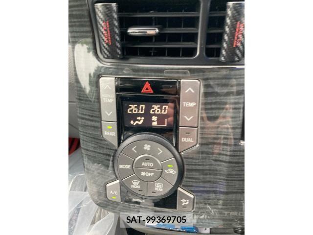 Toyota VOXY 2007-07 7061133-19