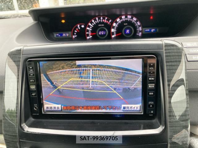 Toyota VOXY 2007-07 7061133-23