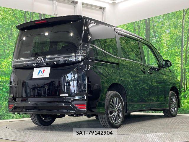 Toyota VOXY 2022-12 7061128-16