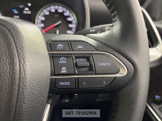 Toyota VOXY 2022-12 7061128-4