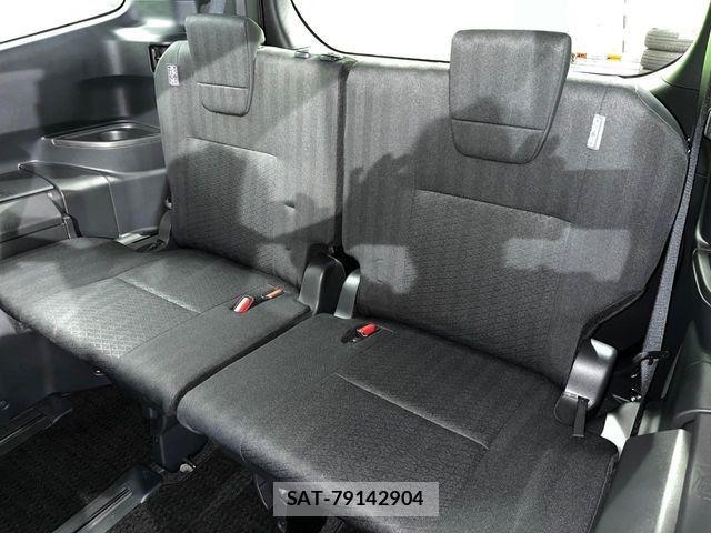 Toyota VOXY 2022-12 7061128-8