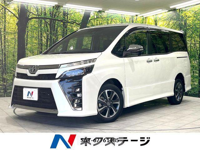 Toyota VOXY 2021-10 7061129-0