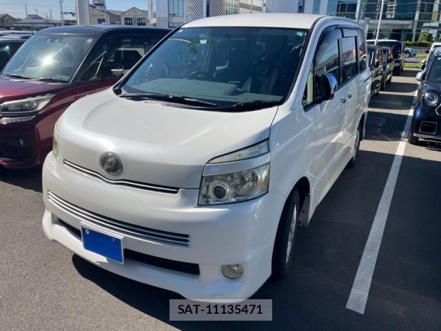 Toyota VOXY 2009-02 7226352-2