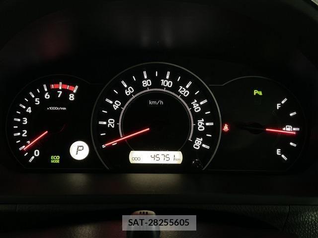 Toyota VOXY 2019-05 7226371-10