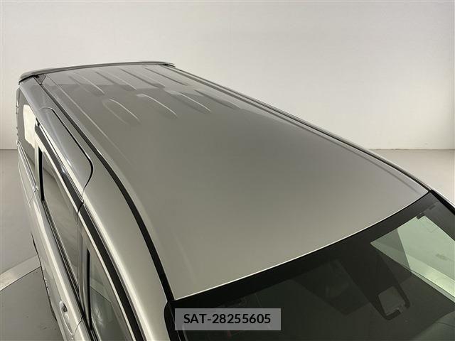 Toyota VOXY 2019-05 7226371-8