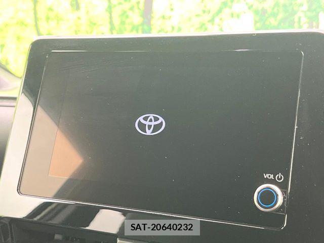 Toyota VOXY 2024-04 7226376-2