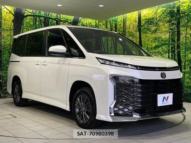 Toyota VOXY 2024-04 7226377-16