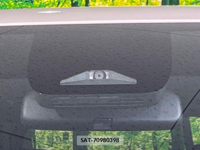 Toyota VOXY 2024-04 7226377-5