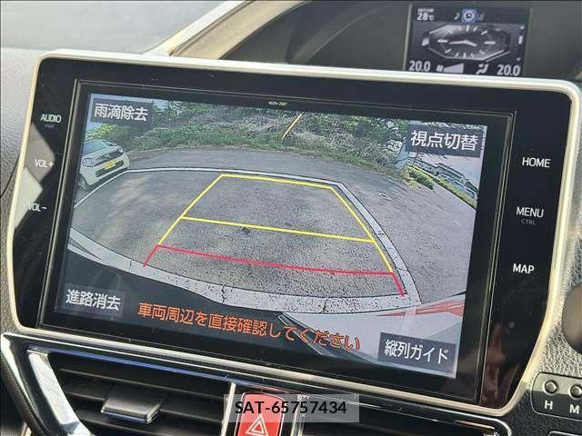 Toyota VOXY 2019-09 7226375-12