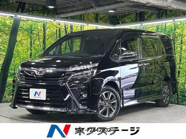 Toyota VOXY 2019-11 7226370-0
