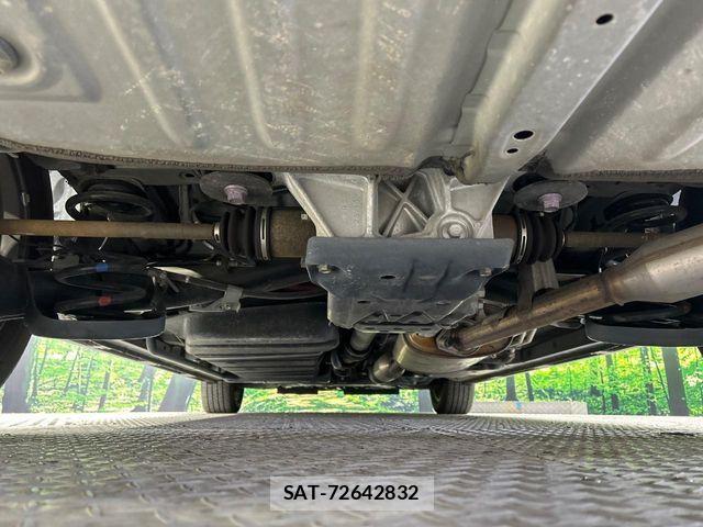 Toyota VOXY 2019-11 7226370-8