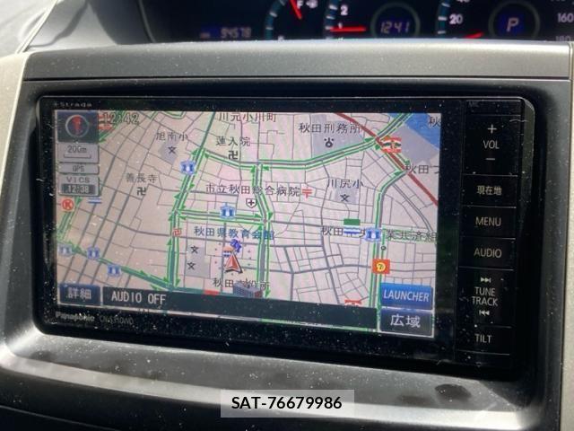 Toyota VOXY 2013-06 7226360-24