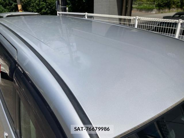 Toyota VOXY 2013-06 7226360-4