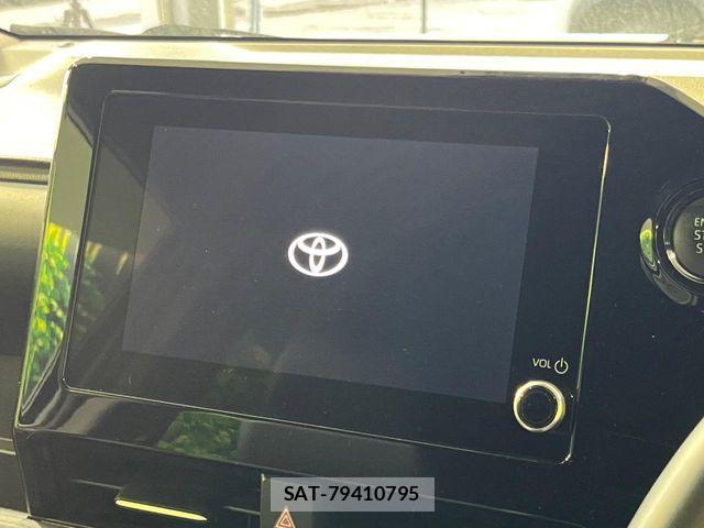 Toyota VOXY 2024-04 7226379-3