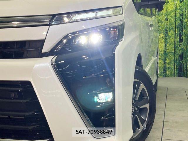 Toyota VOXY 2020-10 7226373-11
