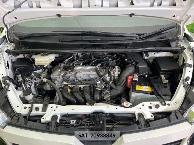 Toyota VOXY 2020-10 7226373-17