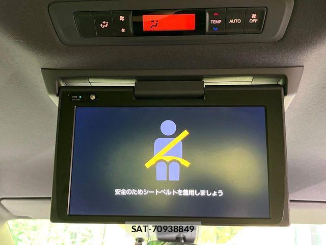 Toyota VOXY 2020-10 7226373-4