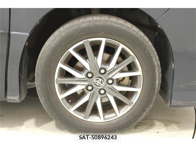 Toyota VOXY 2015-09 7226364-21