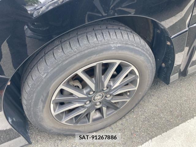 Toyota VOXY 2016-05 7226366-5
